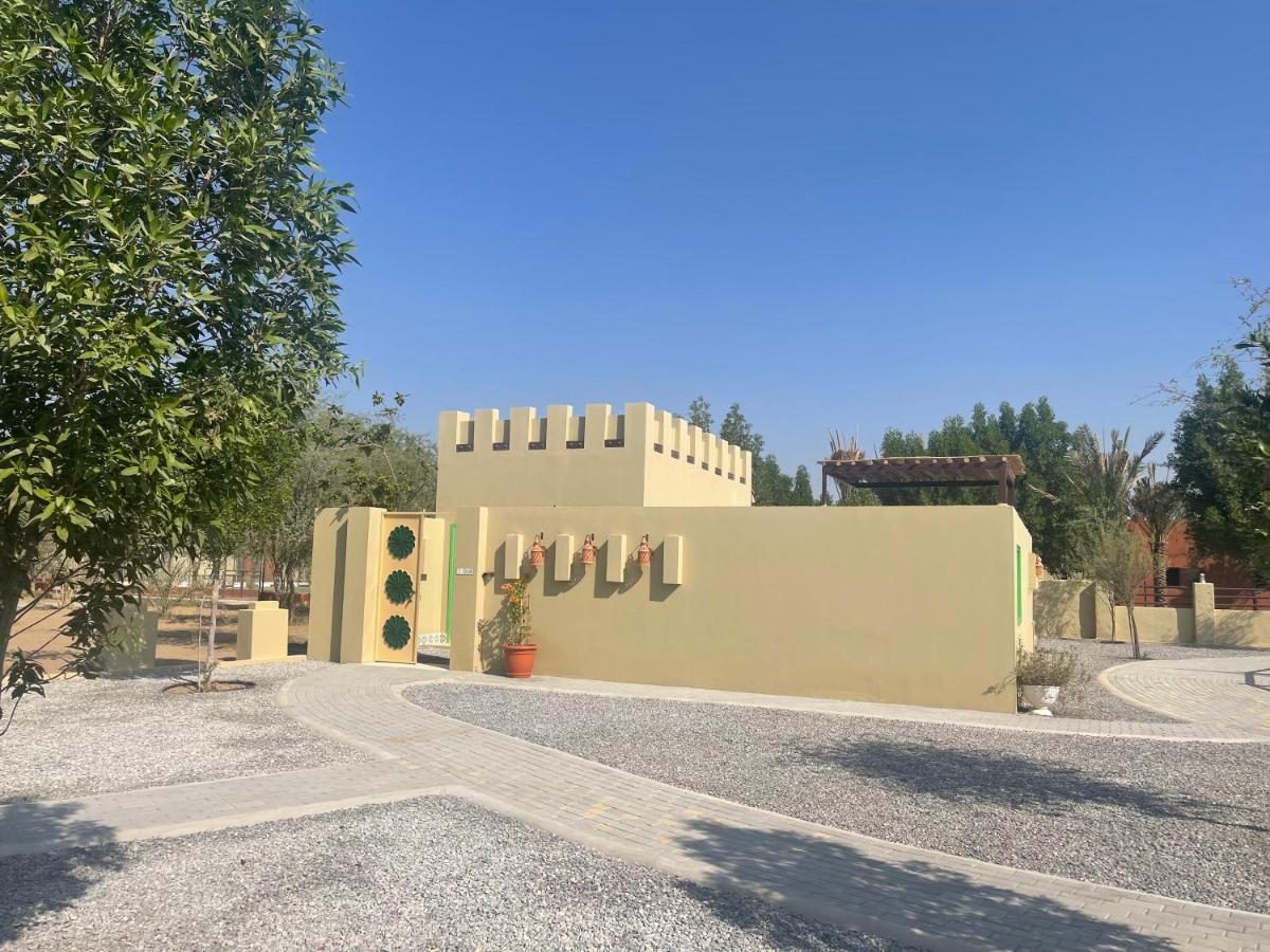Al Bait Resort With Private Swimming Pools -Hrs Stables Al Hamraniyah Bagian luar foto